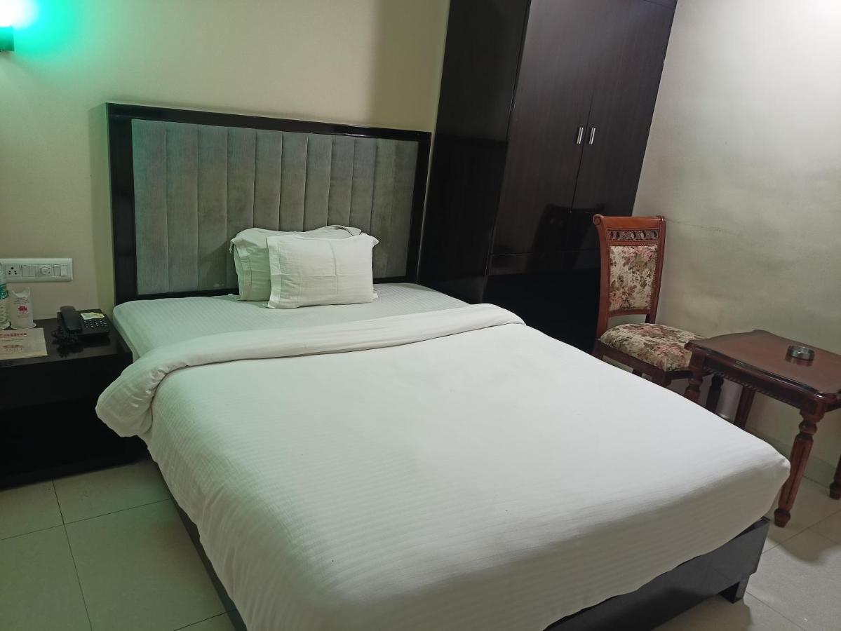 Hotel Jmd International Katihār מראה חיצוני תמונה
